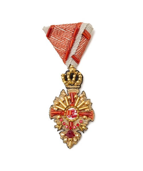 勲章ﾌﾞﾛｰﾁ ｸﾛｽｸﾗｳﾝ