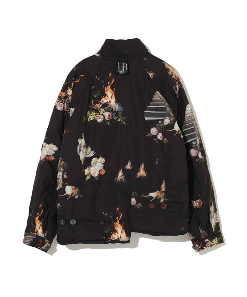 EMMA総柄Coﾀｲﾌﾟﾗｲﾀｰ中綿ｽﾀﾝﾄﾞｶﾗｰﾌﾞﾙｿﾞﾝ