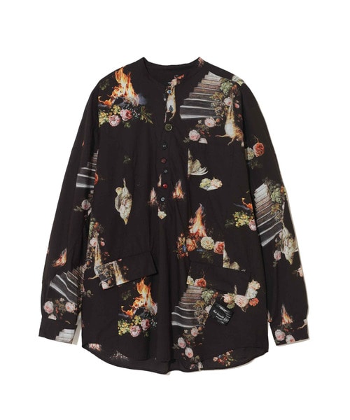 EMMA総柄Coﾀｲﾌﾟﾗｲﾀｰﾌﾟﾙｵｰﾊﾞｰｼｬﾂ