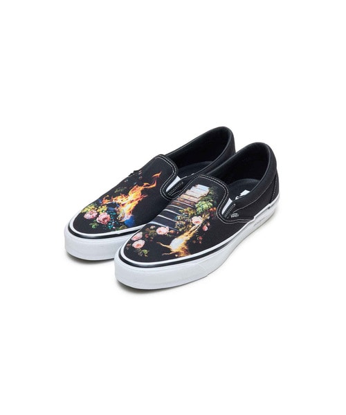 VANS SLIP-ON EMMA総柄