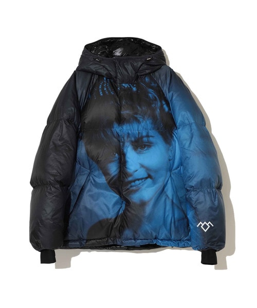 総柄ﾀﾞｳﾝﾊﾟｰｶｰ Laura