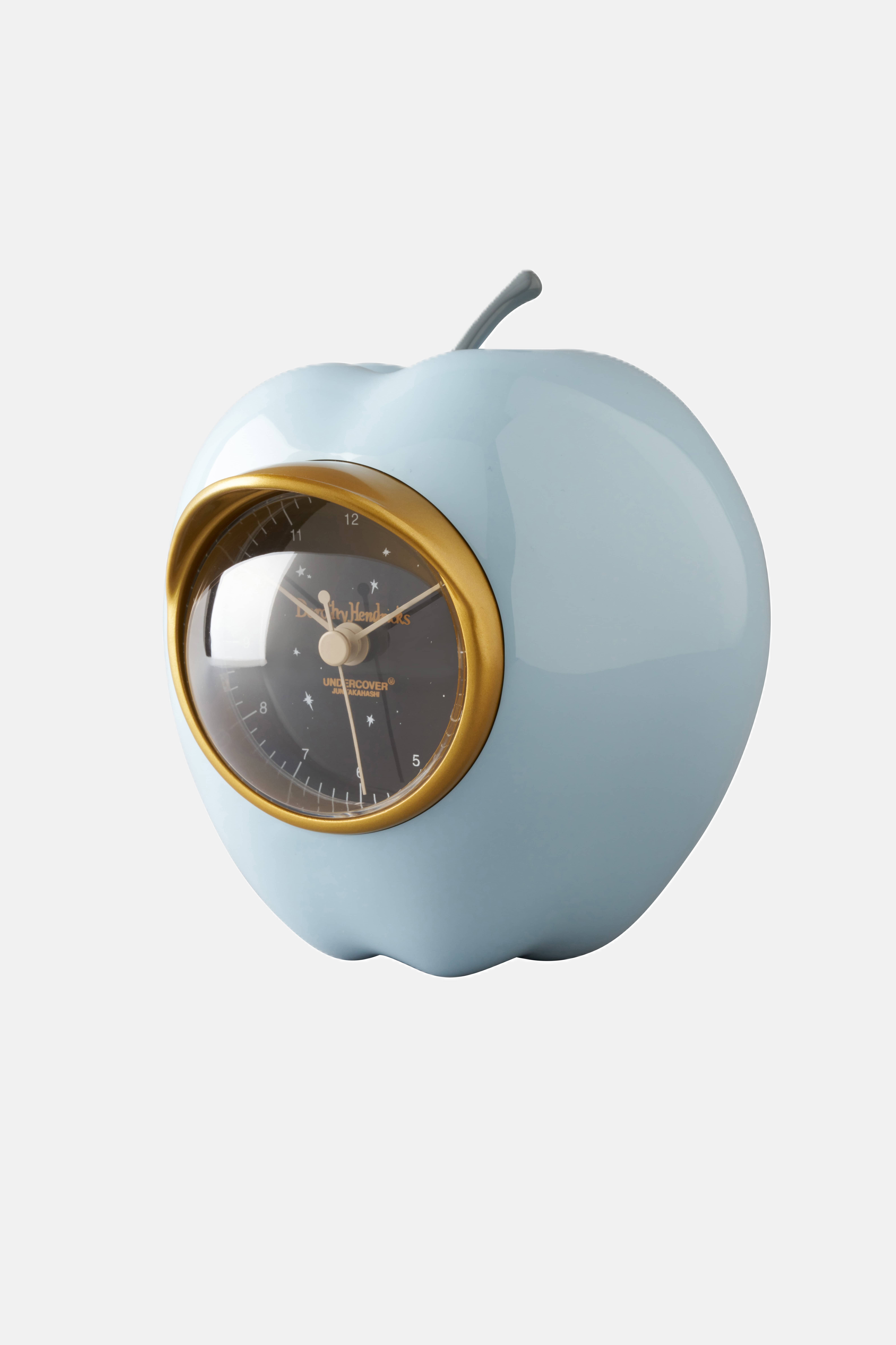 Dorothy Hendricks × UNDERCOVER｜UNDERCOVER OFFICIAL ONLINE STORE